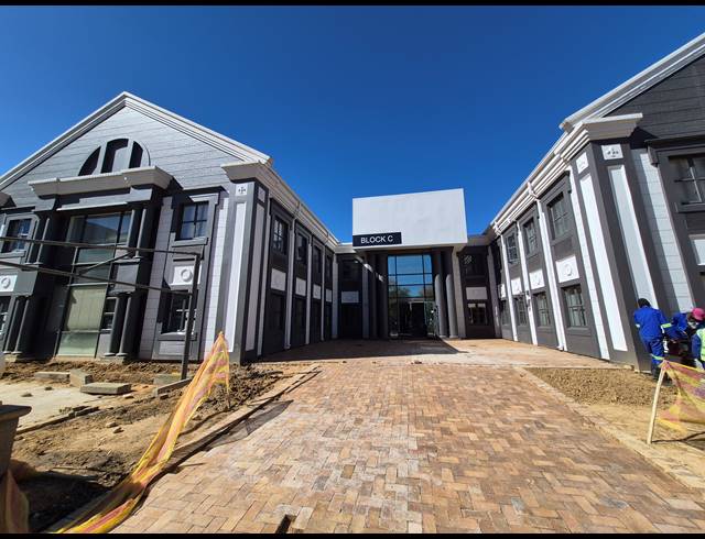 135M² OFFICE TO LET IN SUNNINGHILL